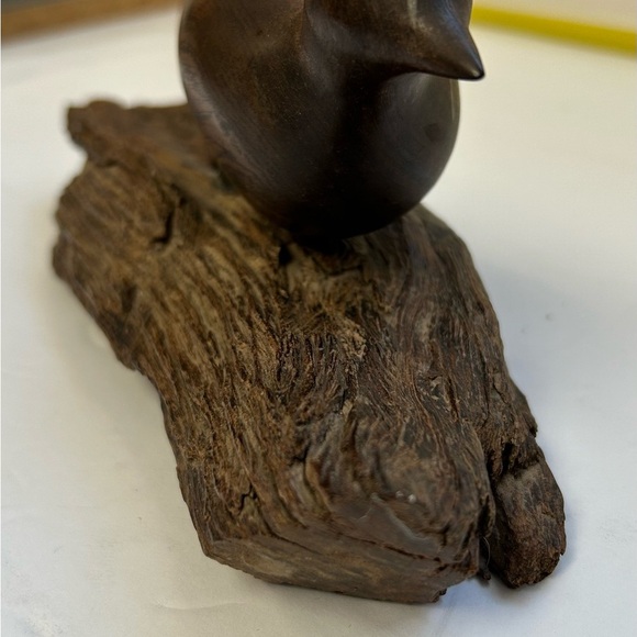 hand-carved Mid-Century Modern (MCM) wooden bird folk art sculpture - Picture 6 of 8